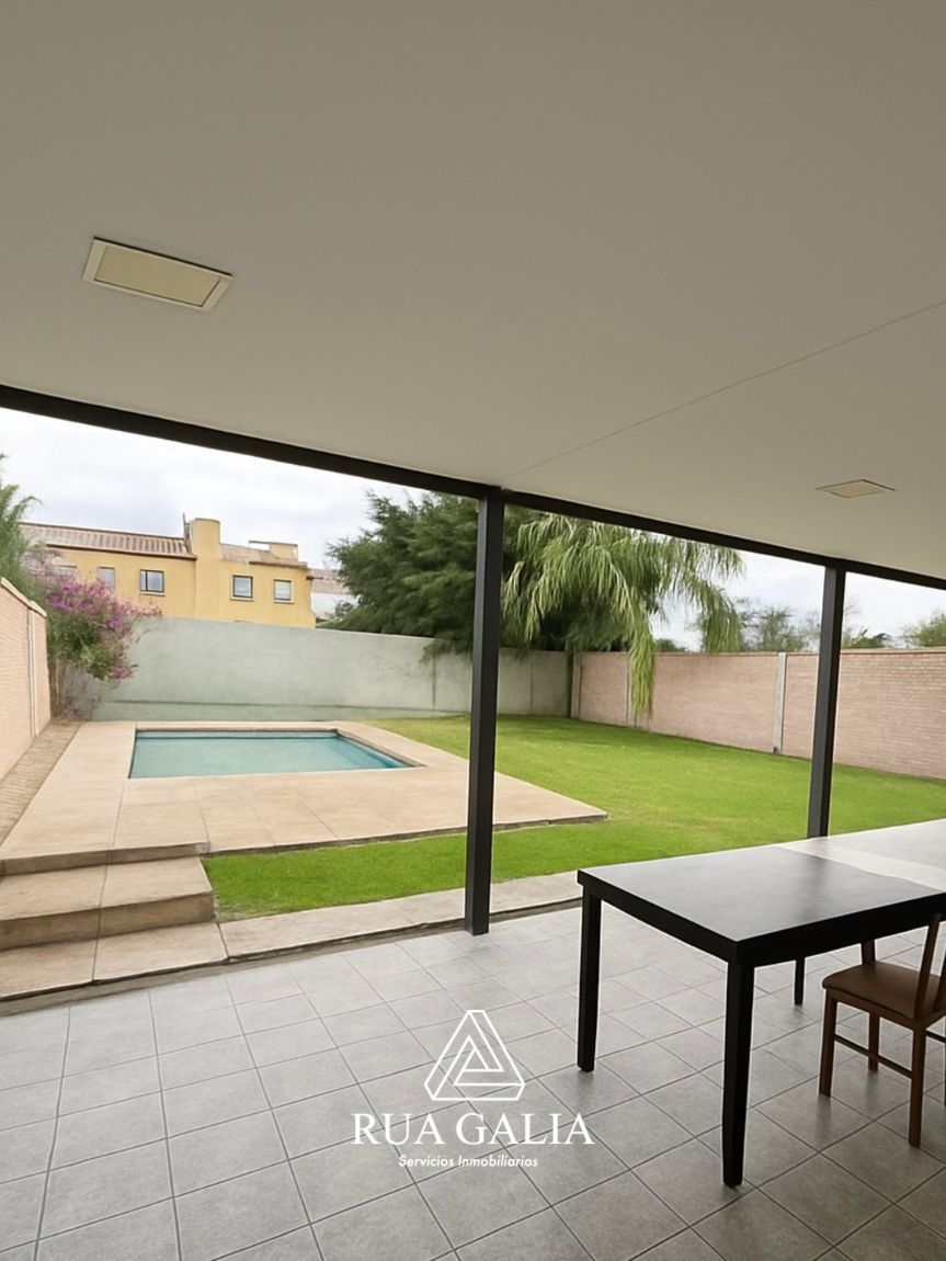 WhatsApp Image 2026-09-03 at 1.29.01 PM (2) Casa en Venta en Jardines del Sur